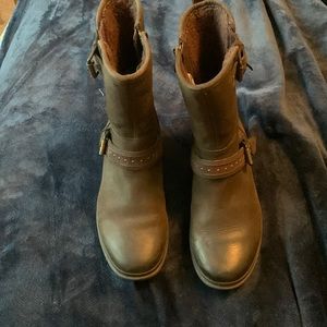 Uggs size 6.5 women